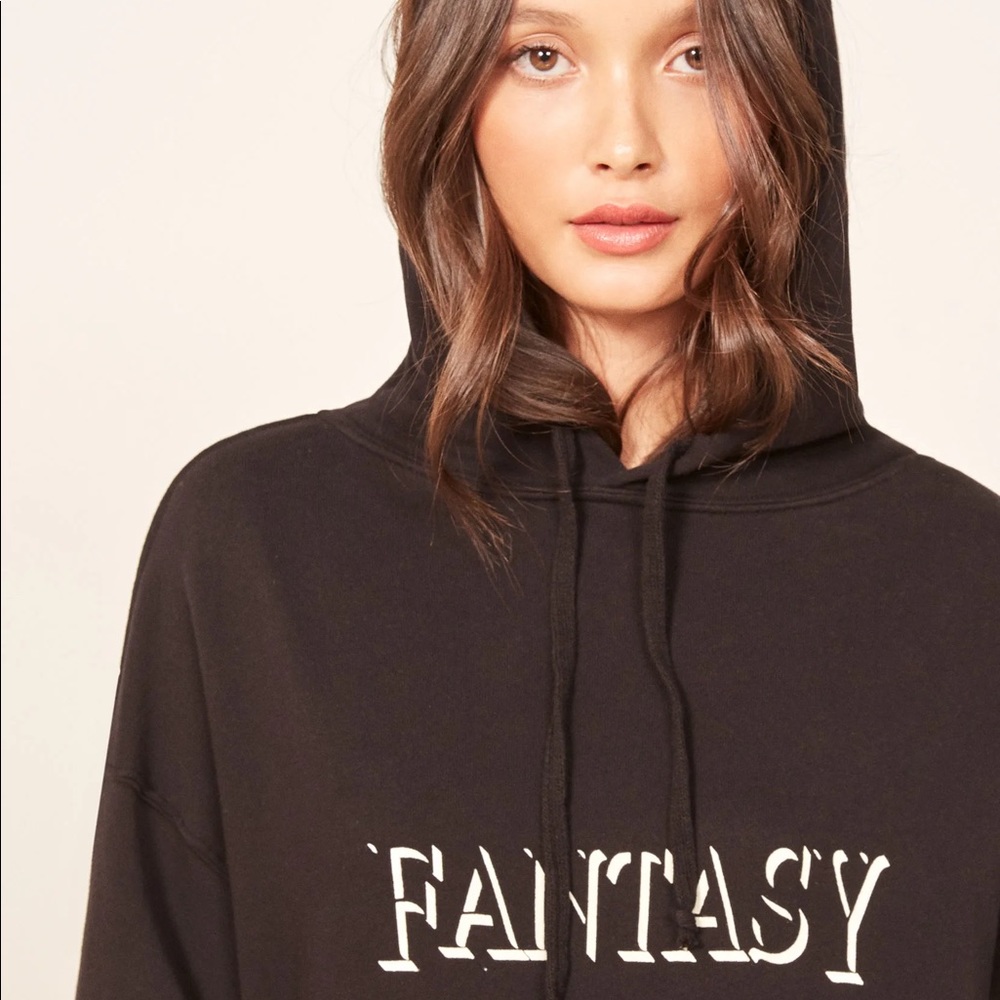 Reformation Bailey sweatshirt